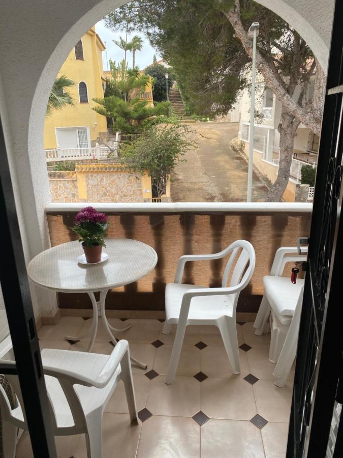 Orihuela Costa 2-Bedroom 1-Bath Renovated Vacation Rental On La Zenia Beach Exterior photo